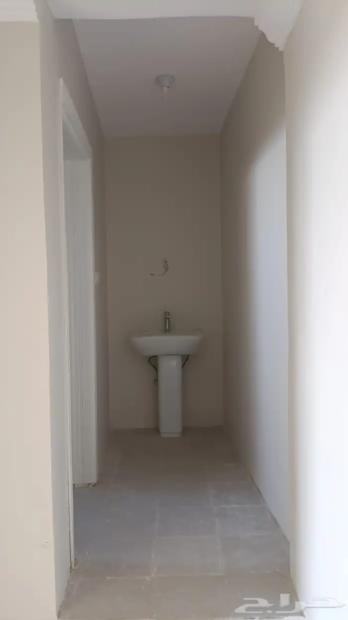 شقق ومحلات للايجار 21