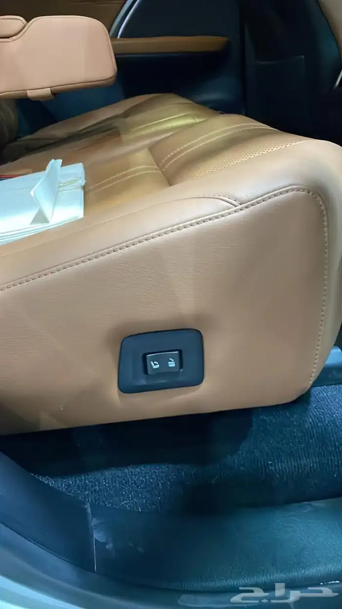 لكزس ار اكس 350 2021 14