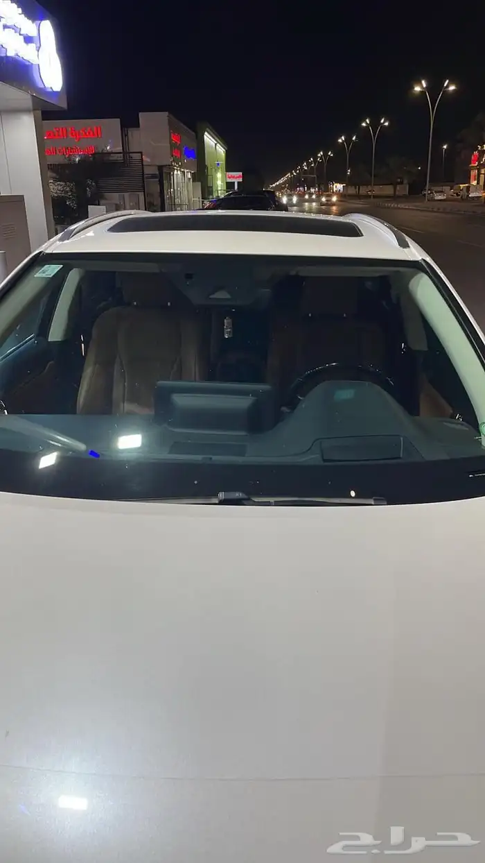 لكزس ار اكس 350 2021 23