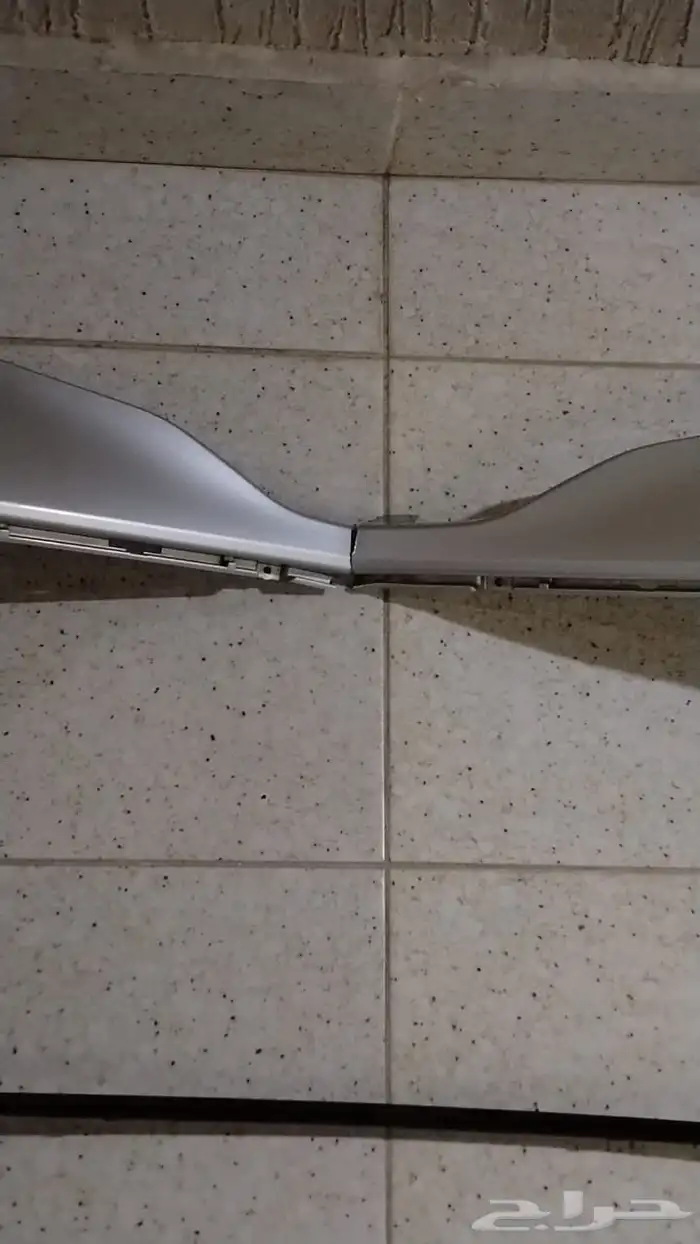 صدامين خلفي وامامي ونور امامي ايسر كامري 4