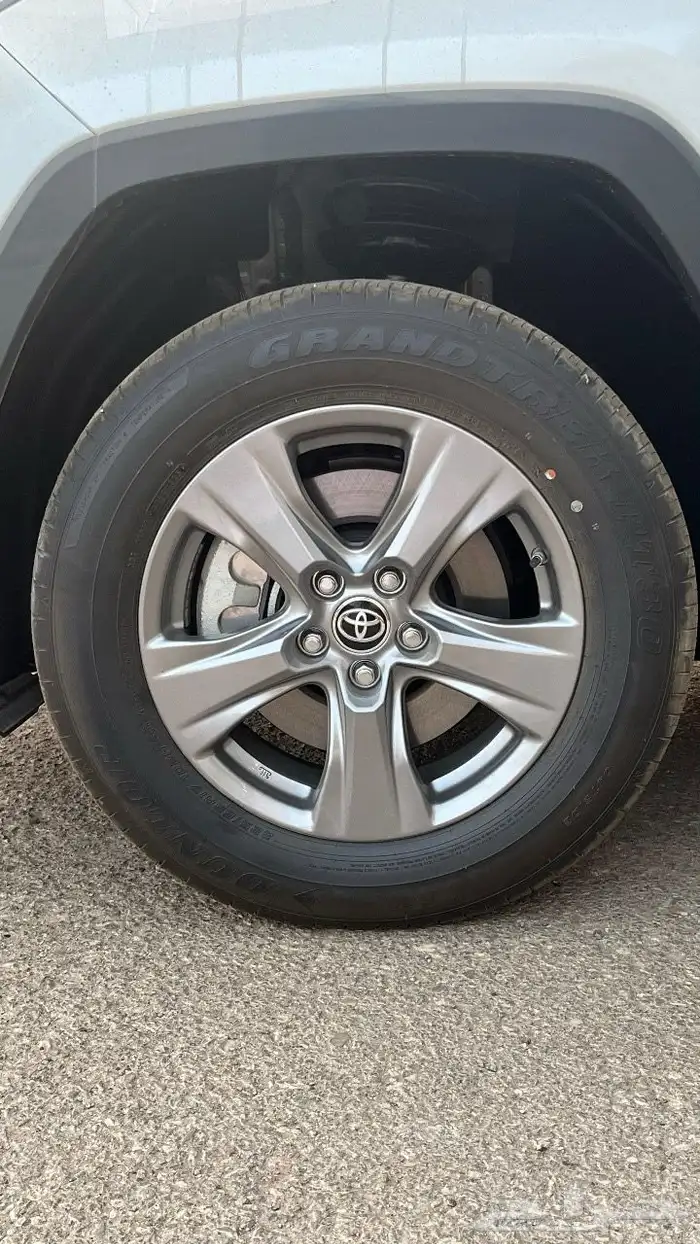 تويوتا راف فور استاندر 2025 دبل للبيع كاش او اقساط 7