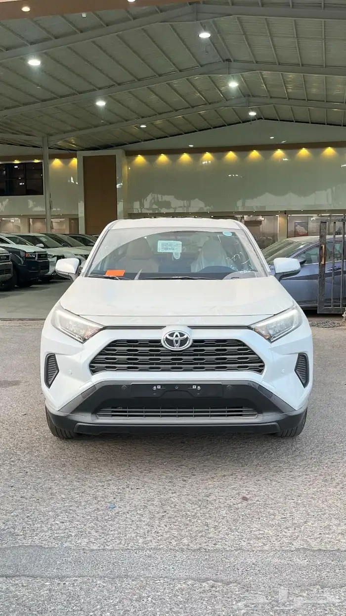 تويوتا راف فور استاندر 2025 دبل للبيع كاش او اقساط 1