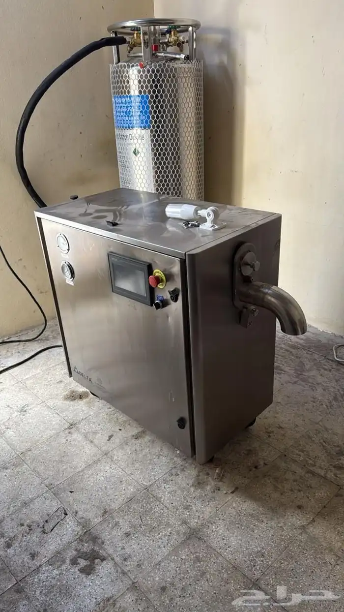 مكينه تصنيع   تنظيف بلثلج الجاف مشروع متكامل 0