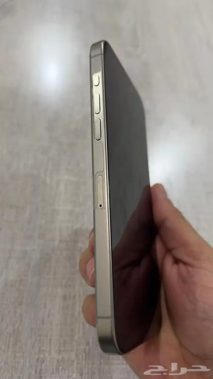 ايفون 15 برو ماكس نظيف جدا 2
