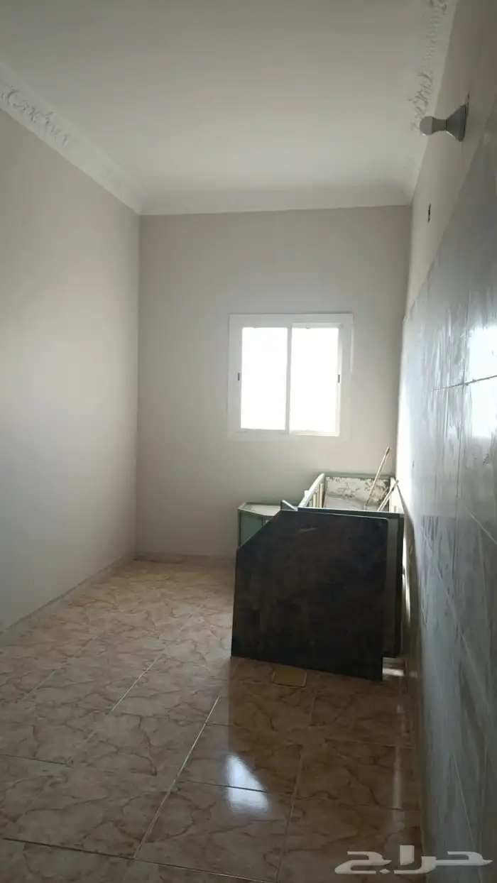 شقق ومحلات للايجار 2