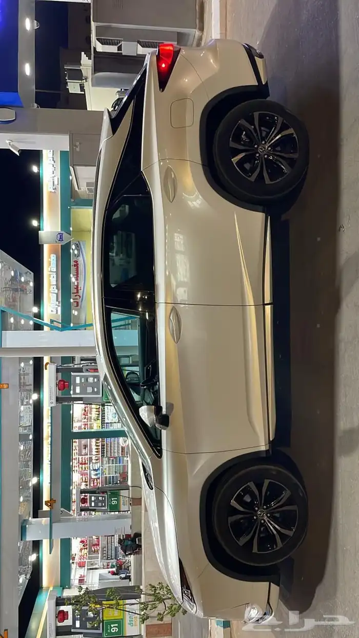 لكزس ار اكس 350 2021 29