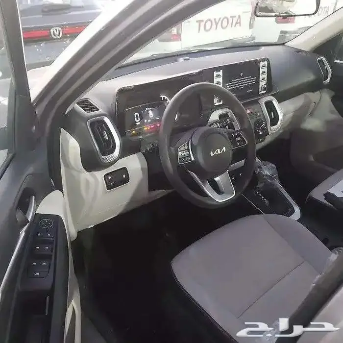 كيا سونيت مطور ليد بصمه موديل 2025 10