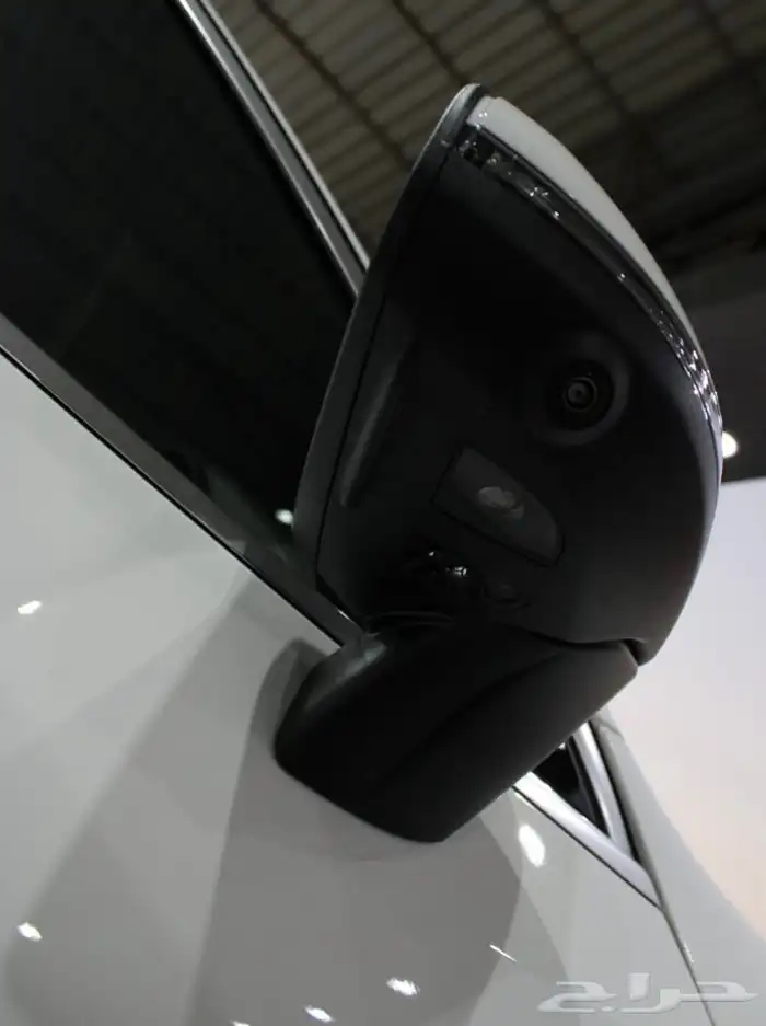 مرسيدس GLC300 وكالة 5