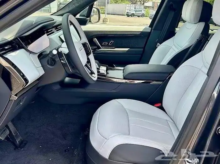 للبيع رانج روفر سبورت 2025 - HSE اصفاررر وارد كندا 7