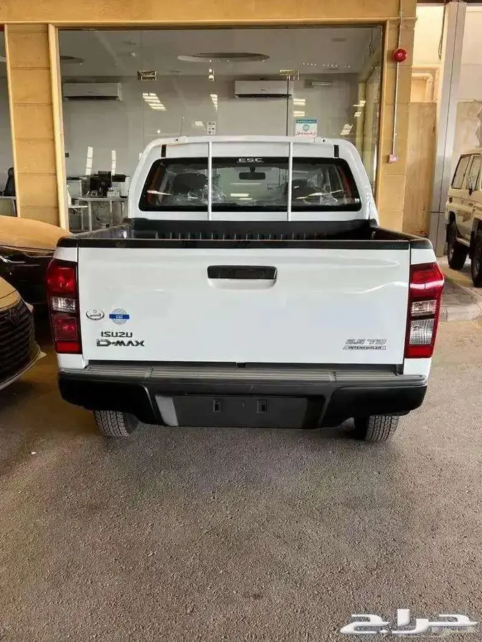 ايسوزو ديماكس غمارتين 2024 متوفر بقسط 1450 لدى الحسن 4