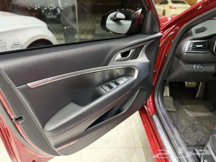 جينسيس - جي 70 سبورت - G70 2021 16