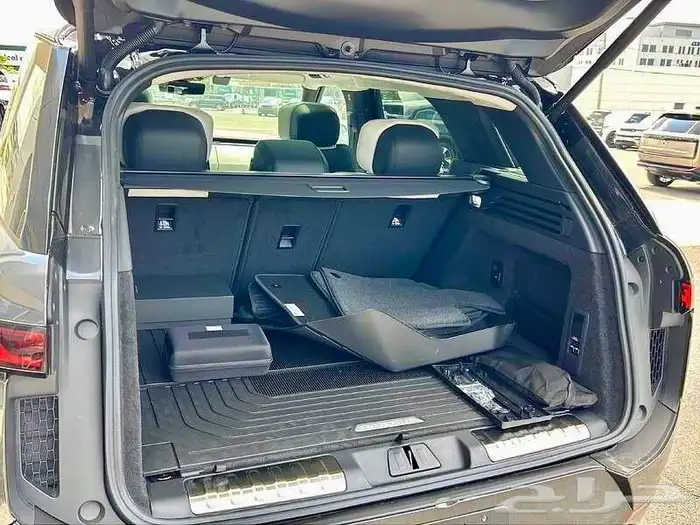 للبيع رانج روفر سبورت 2025 - HSE اصفاررر وارد كندا 6