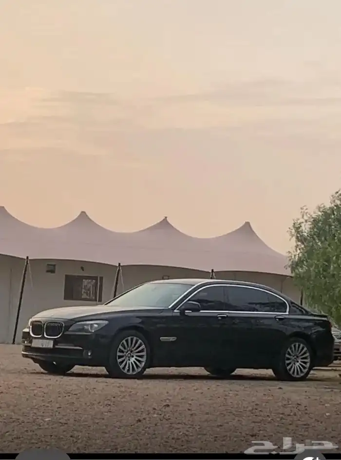 بي ام دبليو 2012 0