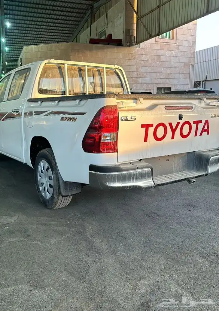 تويوتا هايلكس 2025 GLX بنزين اتوماتيك 2