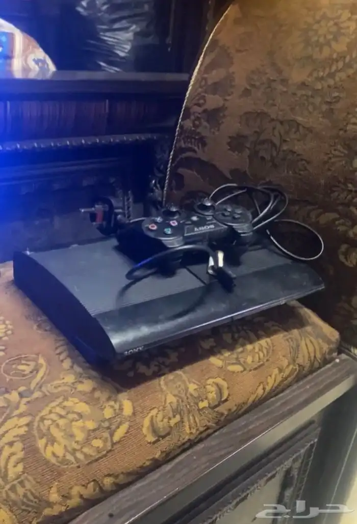 سوني للبيع ثري وتلفزيون على سوم 3