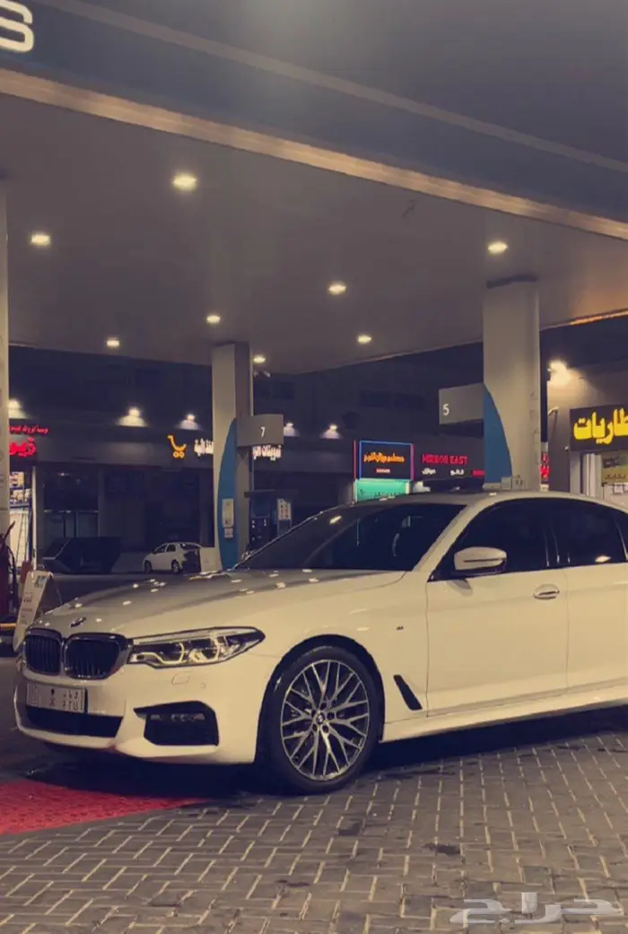 للبيع BMW 530i موديل 2018 0