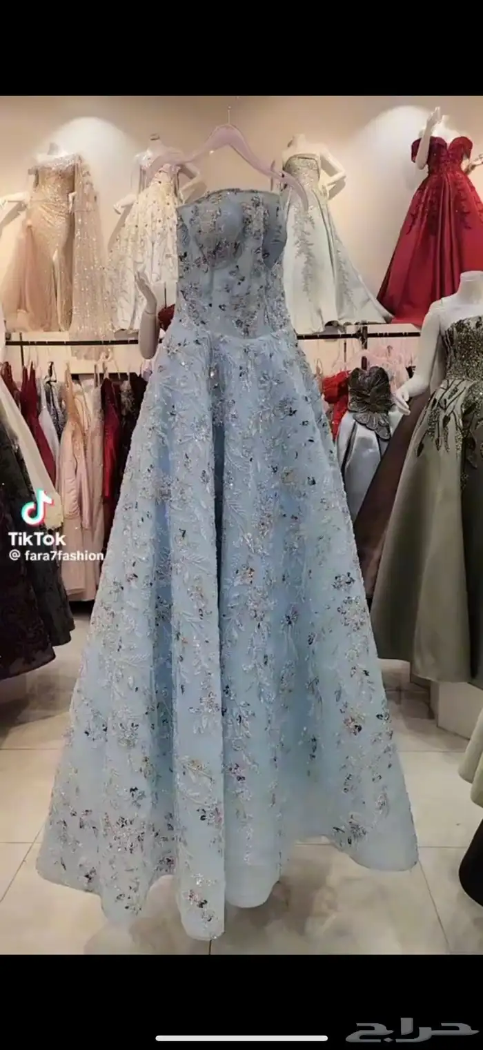 فستان مصممه فرح السهرات سعر الشراء 1600سعر البيع 700 4