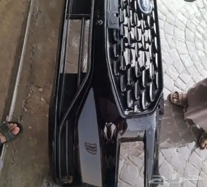 يوجد لدينا صدام فورد تورس 2023 2