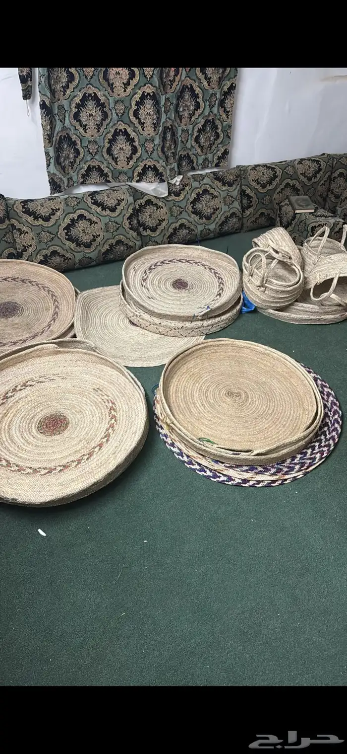 خزف صناعه يدويه بسعف النخل ويوجد كميات كبيرة. 36