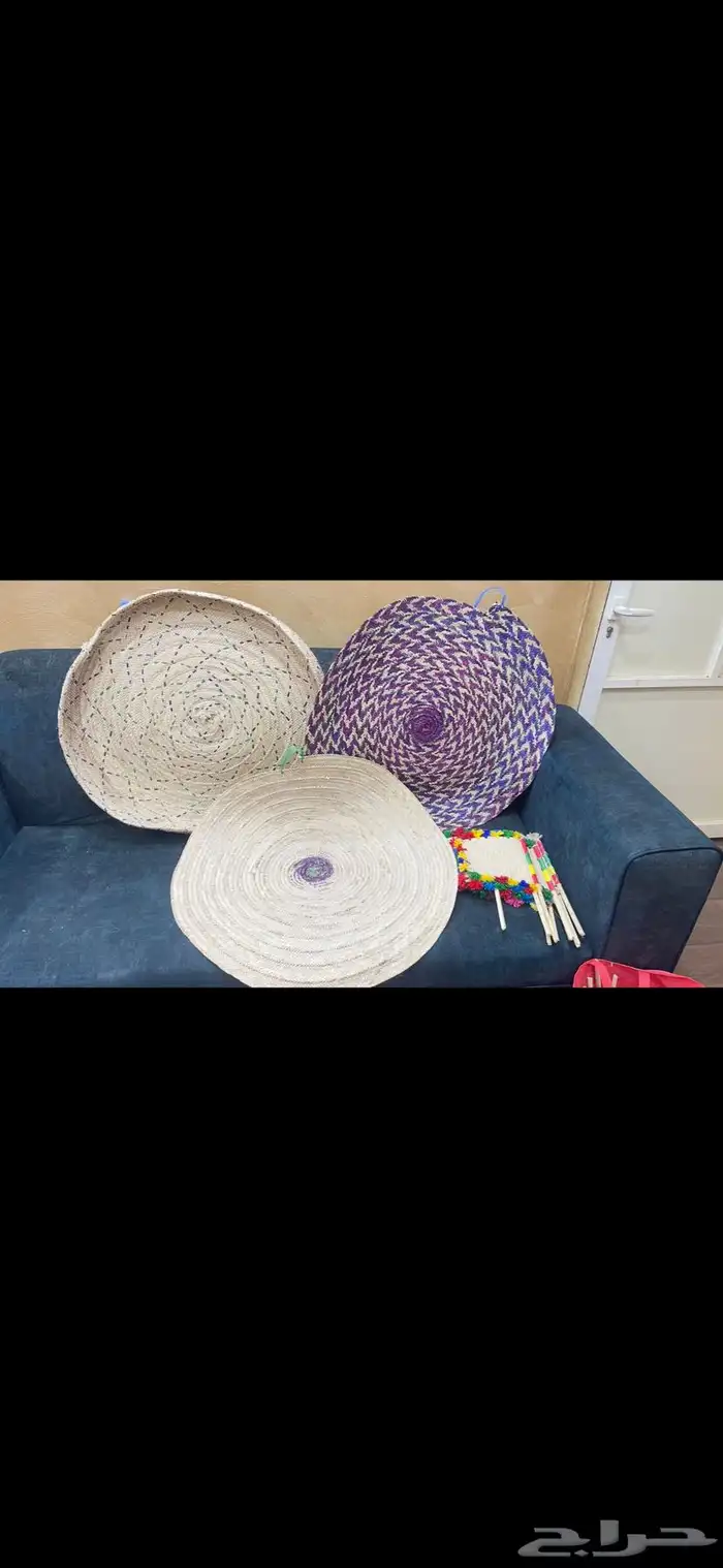 خزف صناعه يدويه بسعف النخل ويوجد كميات كبيرة. 34