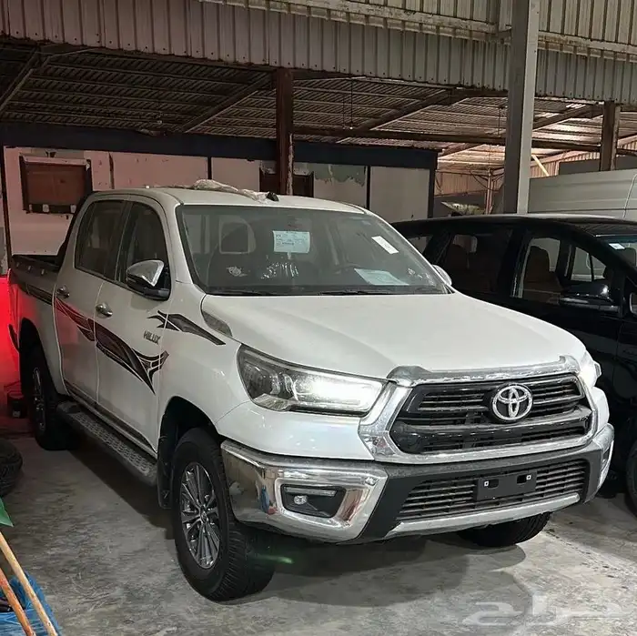 هايلوكس 2025 بنزين وكالة 0