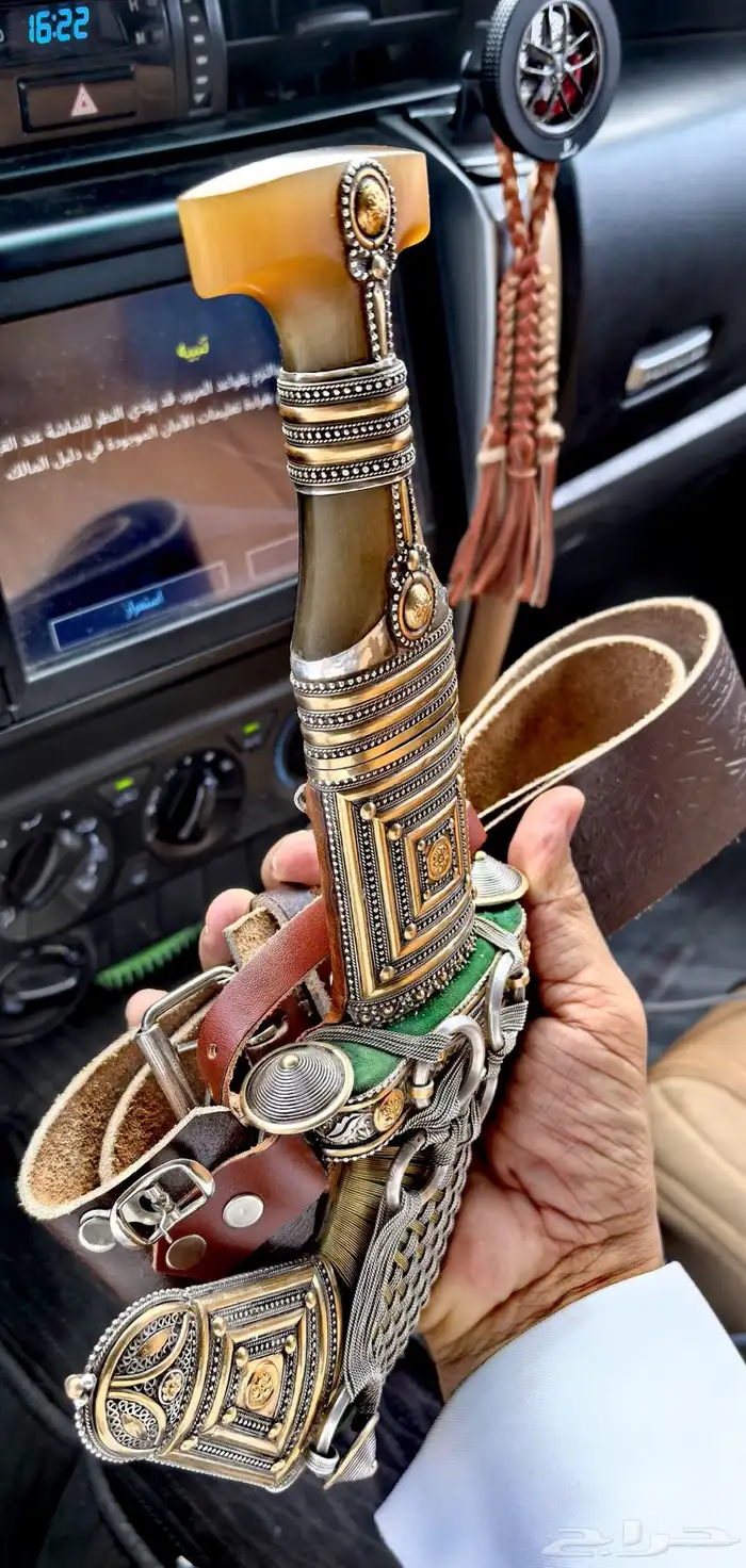 خنجر زراف مذهب عيار 21 قاطع وصف 8