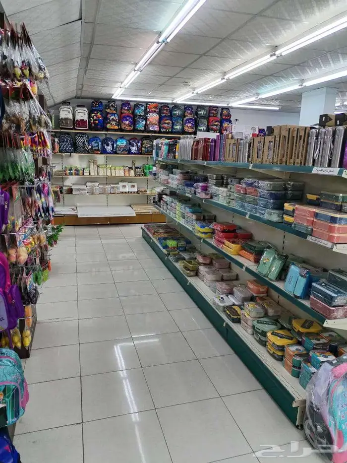 مكتبة للبيع 3