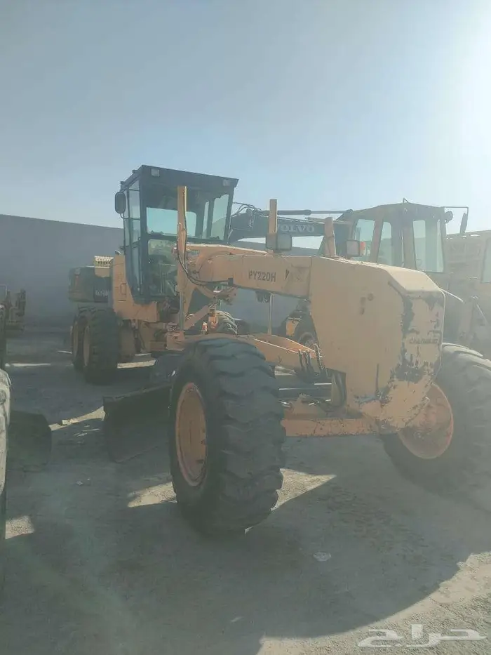 معدات جليدر شانجلان PY220H سنه الصنع2007 للبيع بحاله ممتازه 2