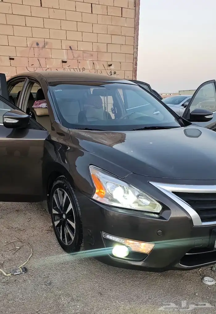 نيسان التيما 2013 1