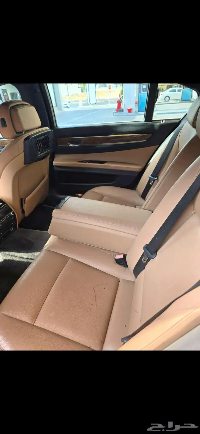 BMW 730li 2010 10