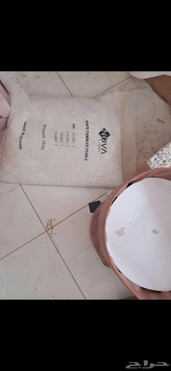 أغراض محل هدايا للبيع 10