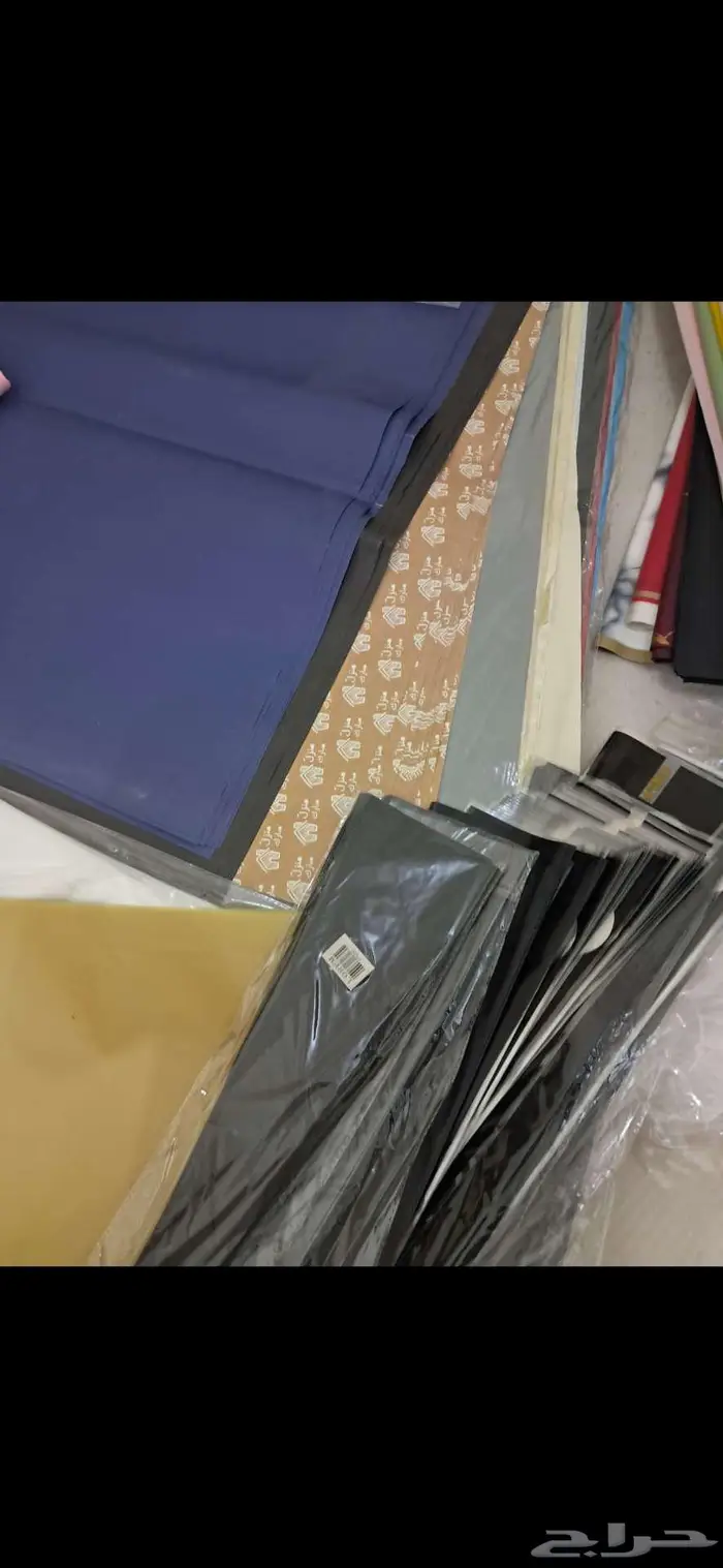 أغراض محل هدايا للبيع 11