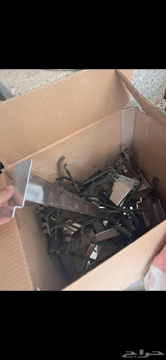 أغراض محل هدايا للبيع 14