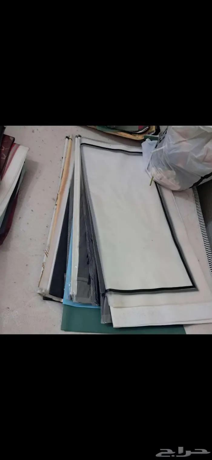 أغراض محل هدايا للبيع 28