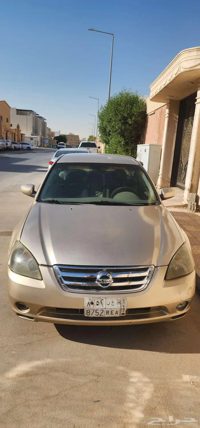 نيسان التيما موديل 2005 للبيع 1