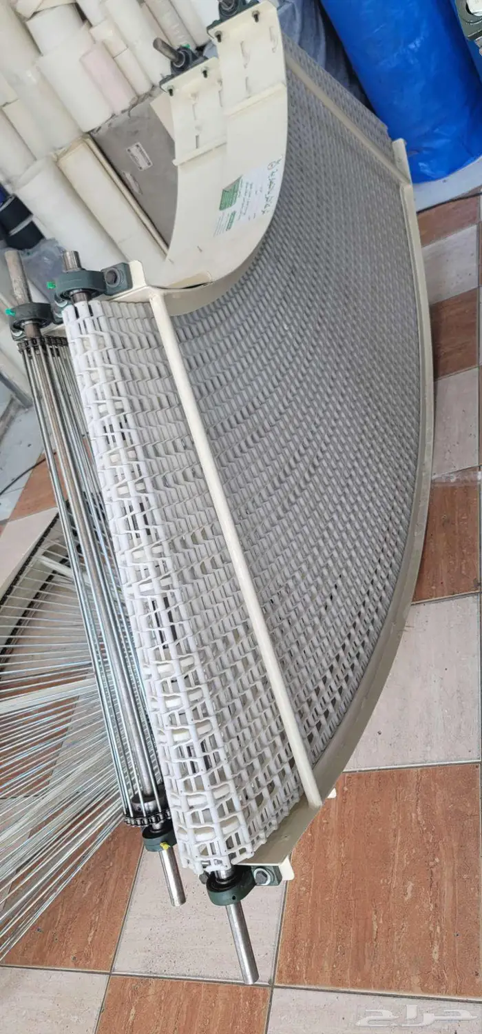 سيور ناقلة بلاستيكية ومعدنية أفران ومعدات تمور 3