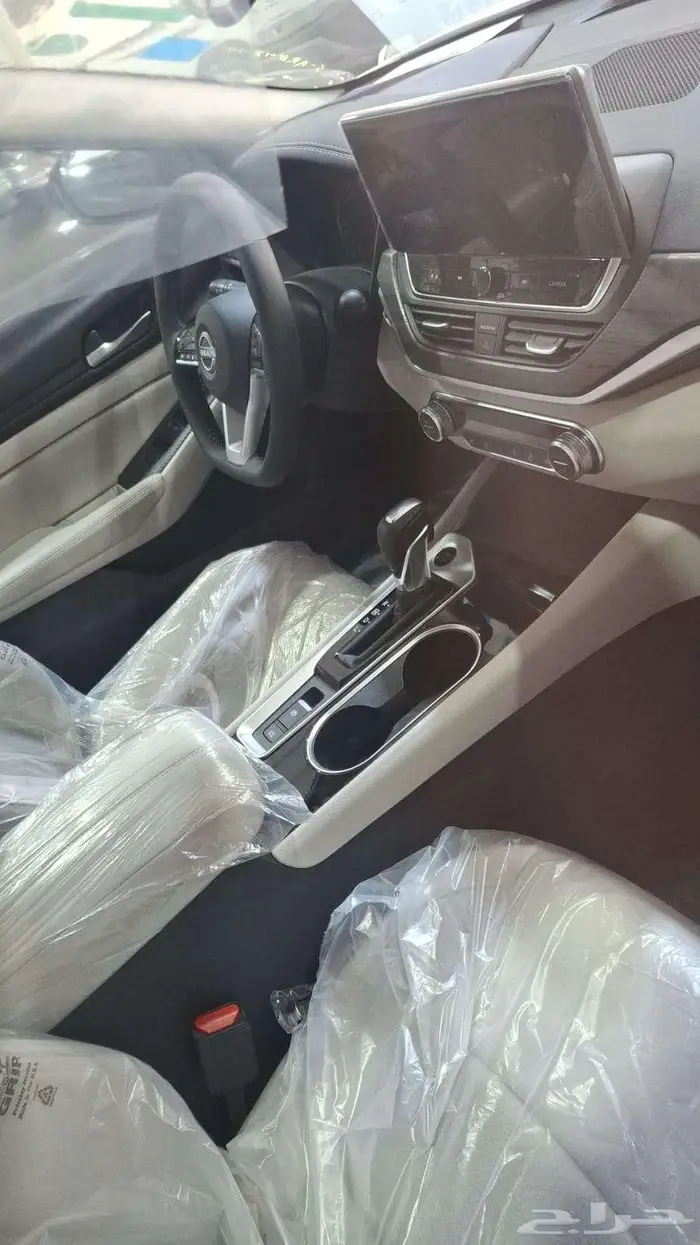 نيسان التيما SV 2