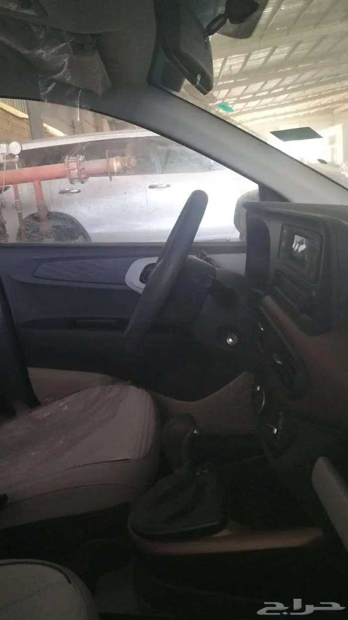 هونداي i10 2026 الوعلان جديد لون ابيض 2