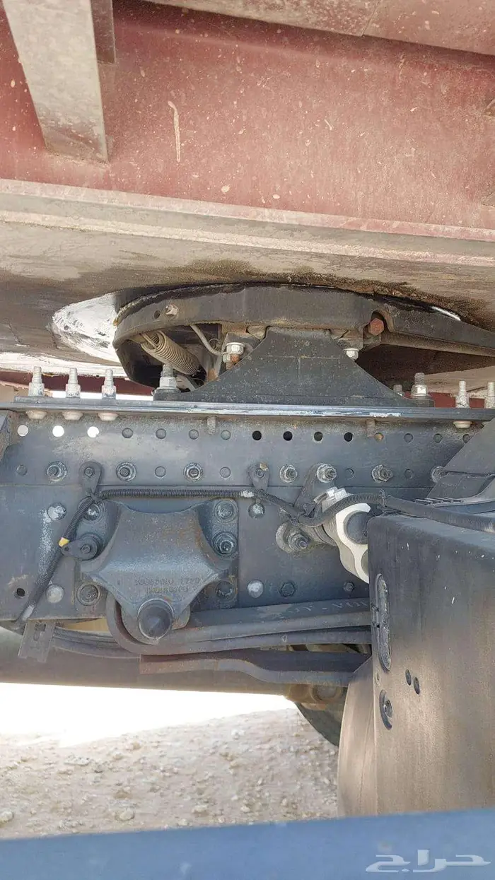 للبيع راس تريلا مع لوبد النوع فولفو FH 440 22