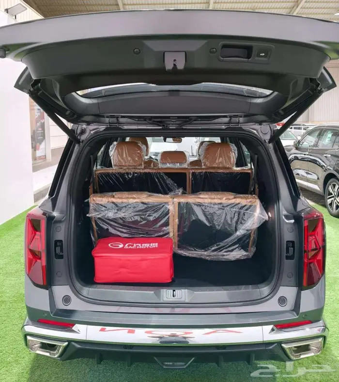 جي اي سي GS8 GT نص فل 2.0 تيربو الجميح 2026 6