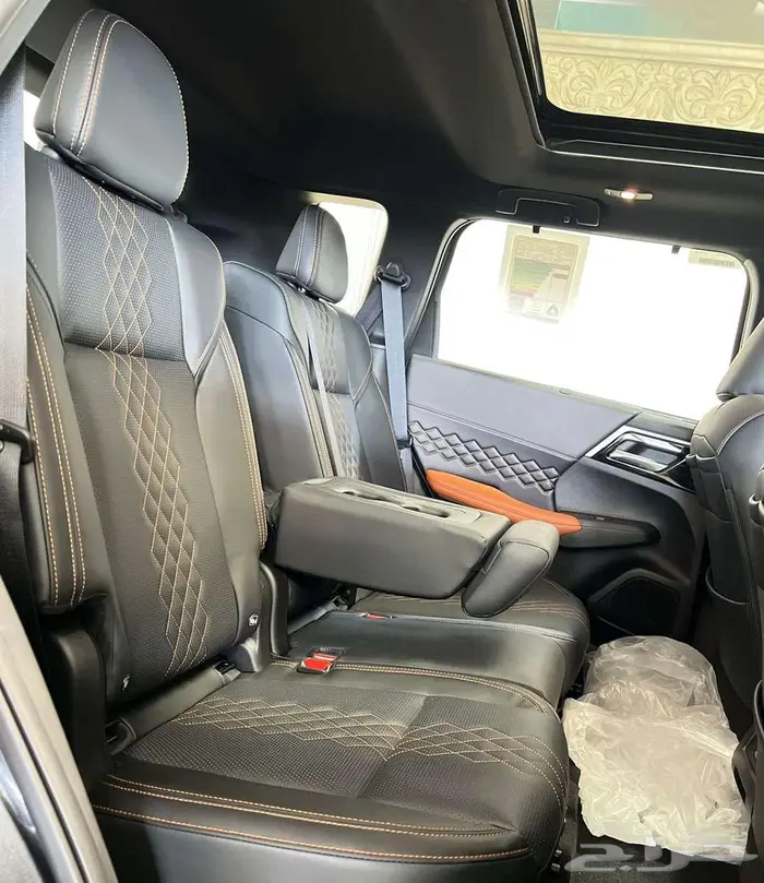 ميتسوبيشي اوتلاندر فل كامل7 راكب 2025 16