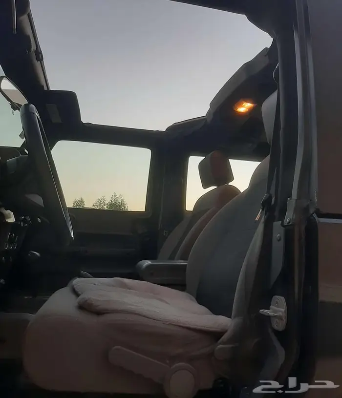 جيب رانجلر صحارى 2010 13