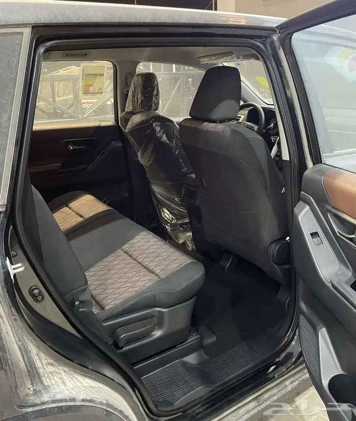 تويوتا انوفا GL 2.0 بنزين 2025 عرض خاص للاقساط 4