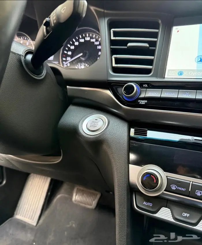 للبيع هيونداي افانتي ( النترا) 2020 فل كامل 13