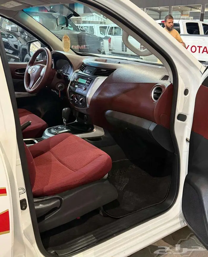 للبيع نيسان نافارا 2017 زجاج كهرب مكينه كبيره سعودي مخزززنة 27