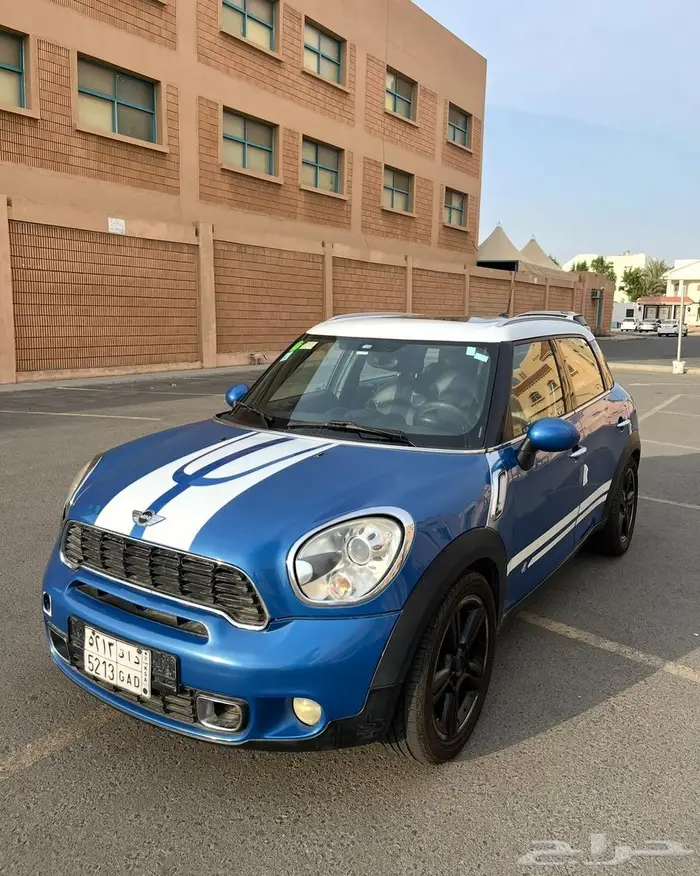 ميني كوبر كانتري مان 2014 فل كامل.. اللون ازرق وابيض 5