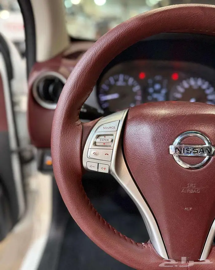 للبيع نيسان نافارا 2017 زجاج كهرب مكينه كبيره سعودي مخزززنة 19