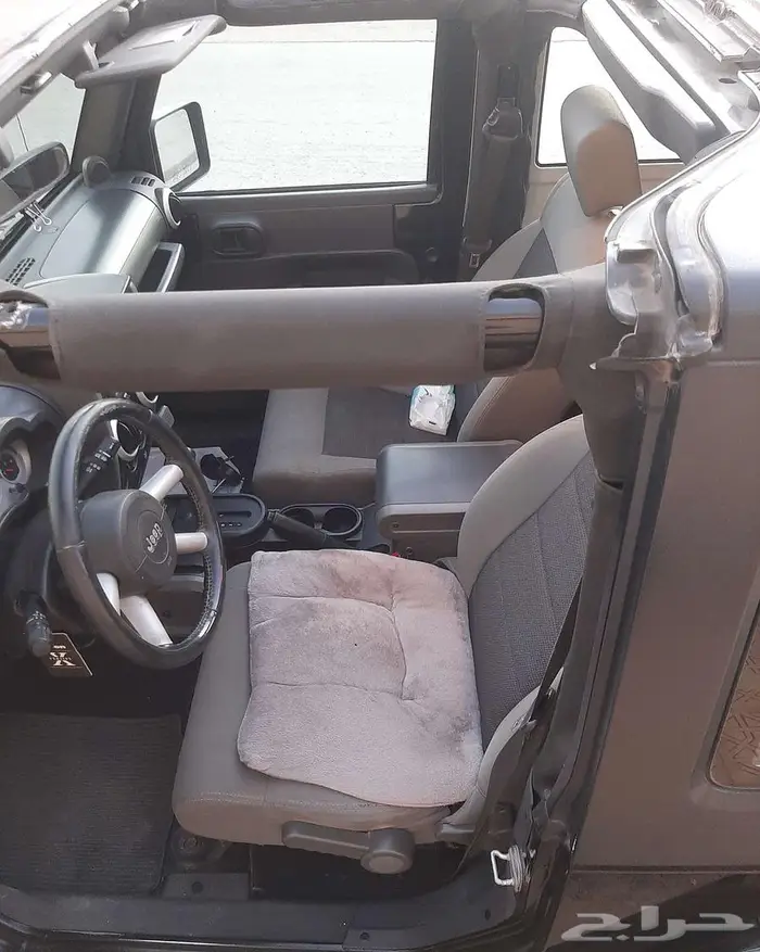 جيب رانجلر صحارى 2010 14