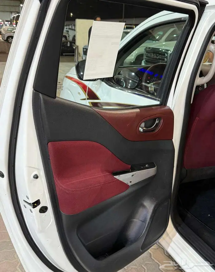 للبيع نيسان نافارا 2017 زجاج كهرب مكينه كبيره سعودي مخزززنة 32