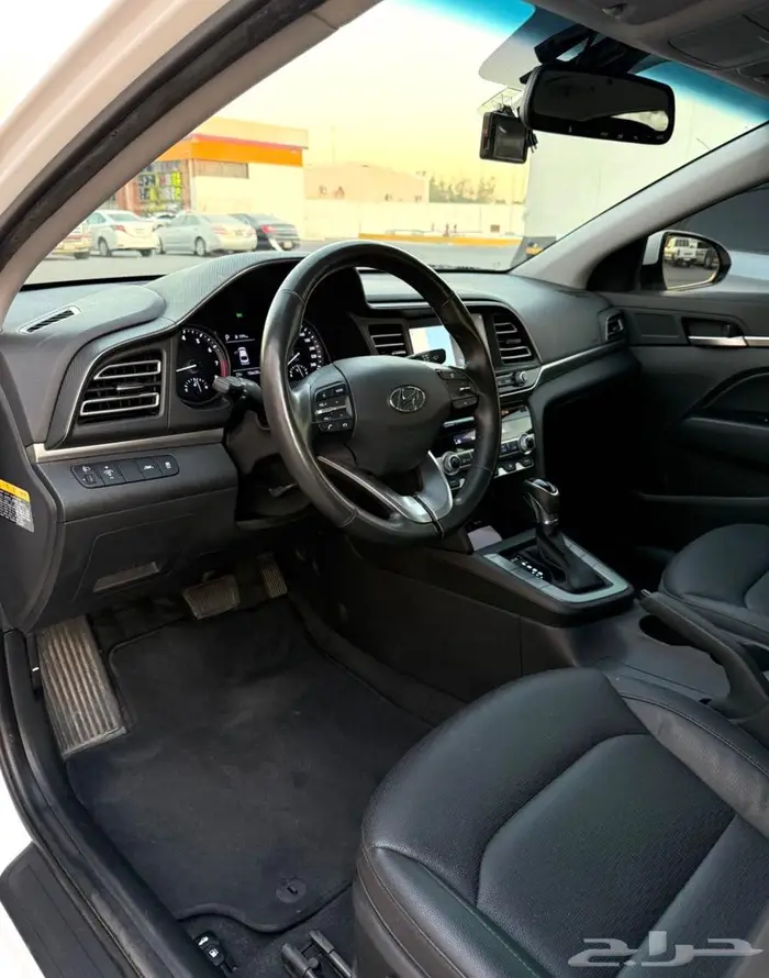 للبيع هيونداي افانتي ( النترا) 2020 فل كامل 8